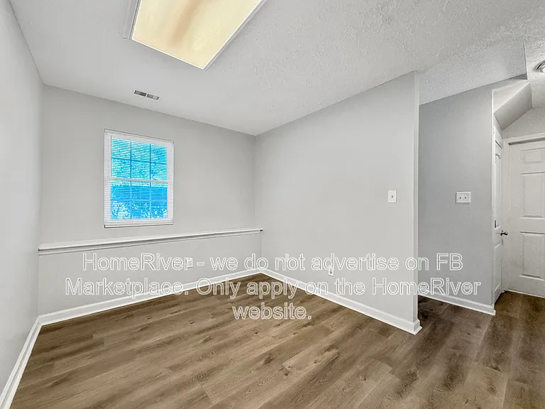 8300 Wynewood Ct — Photo 12