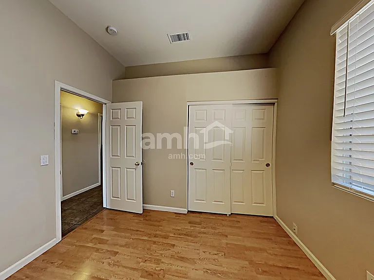 15810 W Durango St — Photo 12