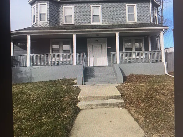 222 S Augusta Ave, Baltimore, MD