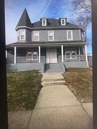 222 S Augusta Ave #6 Photo 1