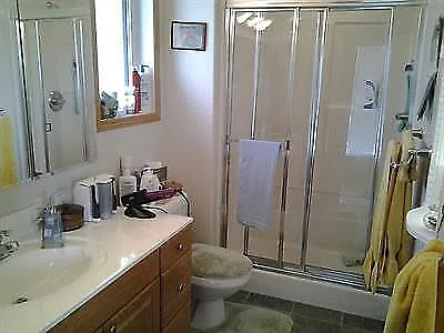 670 Saskatchewan Cres E — Photo 11