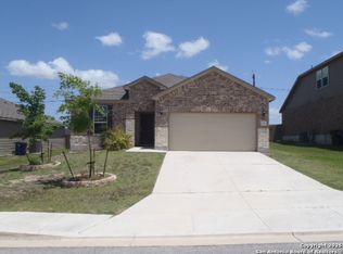 653 Ridge Maze Rd, New Braunfels, TX 78130