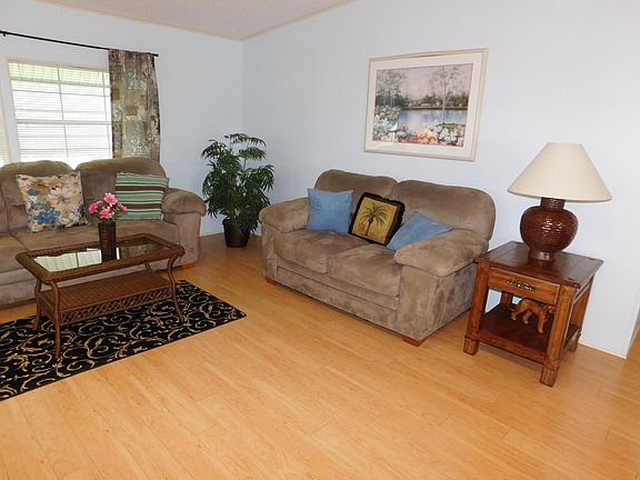 4th image of 3800 Shadberry Ct