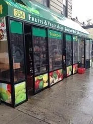 Rented by R New York