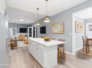 20 McGregor Ave, Mount Arlington, NJ 07856