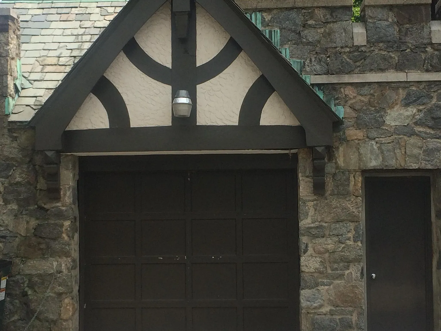 1421 Mamaroneck Ave — Photo 2