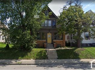 3032 N Holton St, Milwaukee, WI 53212