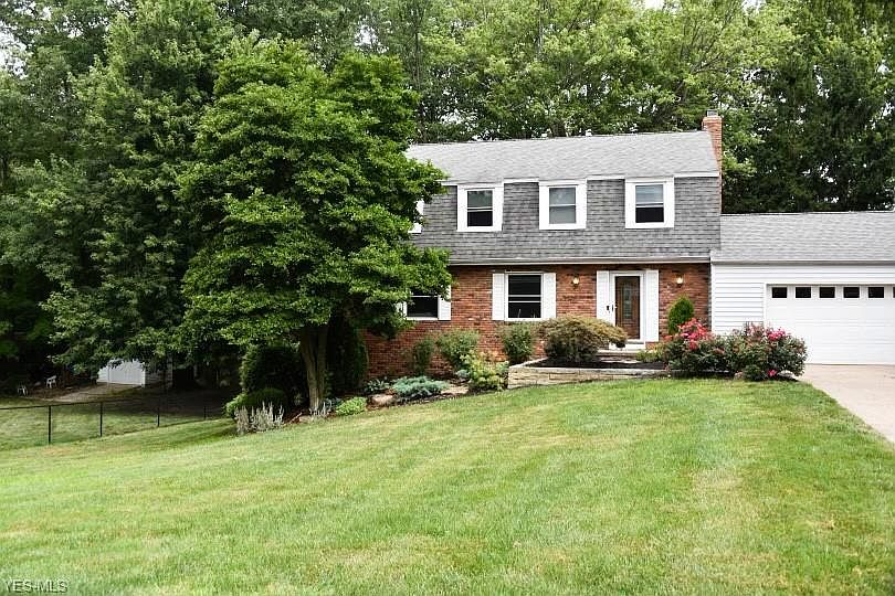 1st image of 9123 Highland Ct