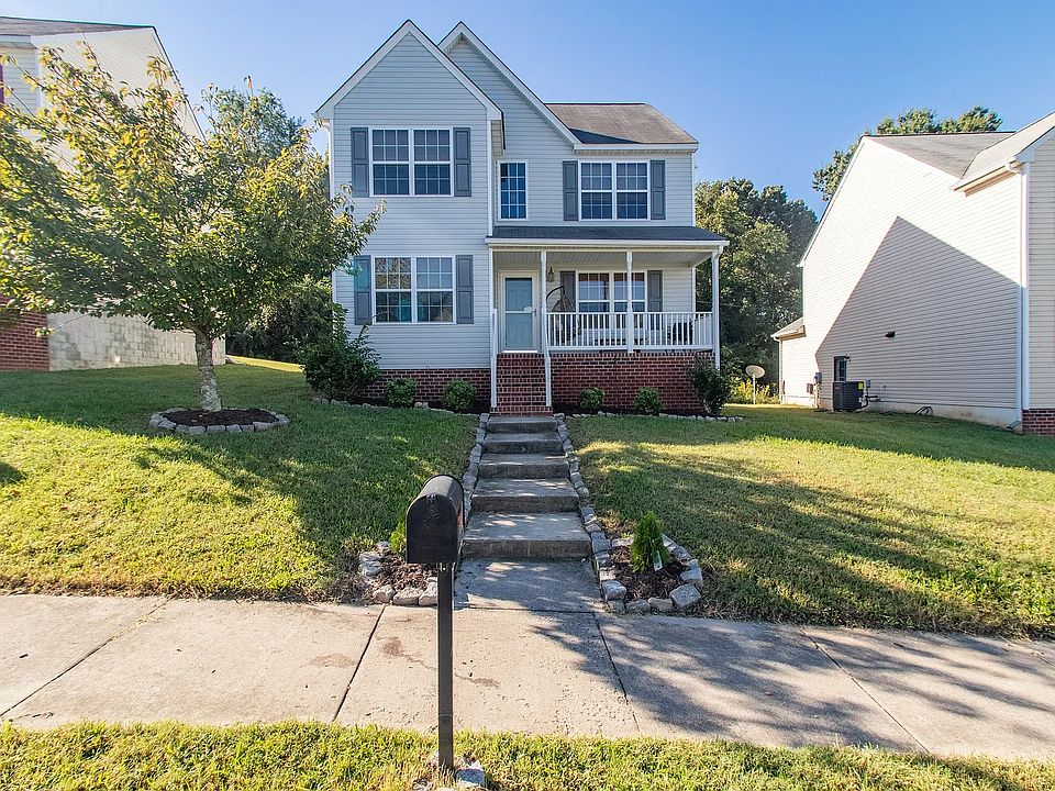 1st image of 819 Louisiana St