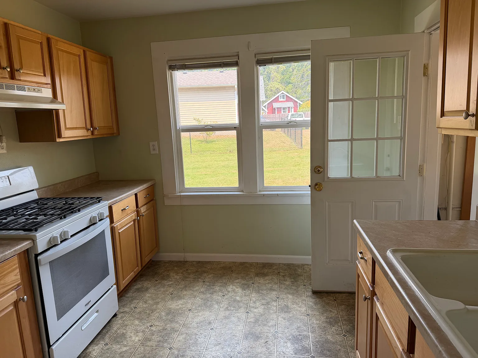 1 bed, 600 sqft, $1,650 — Photo 3