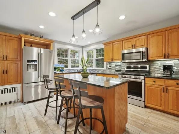 526 Highland Ave, Montclair Twp., NJ 07043