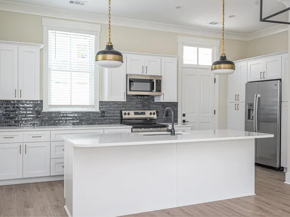 1409 Jefferson St, Savannah, GA