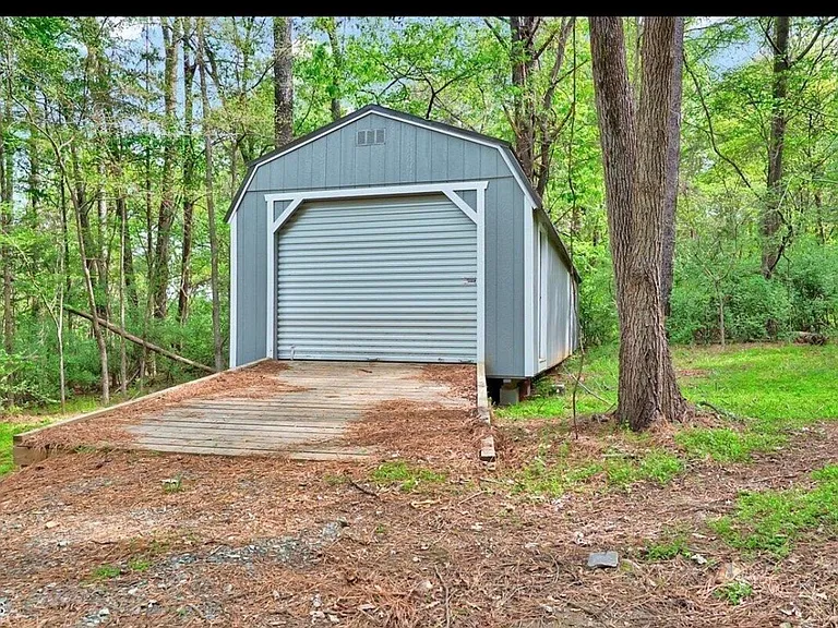 2424 Buckner Clark Rd — Photo 15