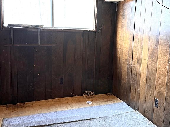 5th image of 1717 51st St