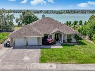 2108 S Beaumont Dr, Moses Lake, WA 98837