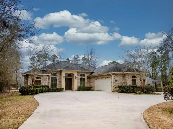 259 Pinehurst Dr, Sour Lake, TX 77659