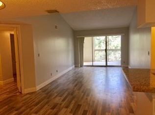 9901 Westview Dr APT 336, Pompano Beach, FL 33076