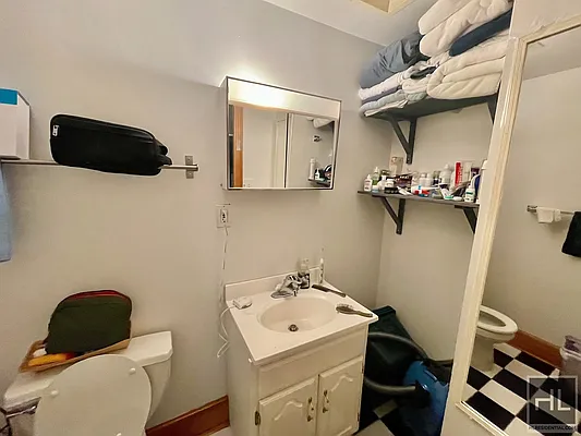 Rented by Highline Residential | media 14