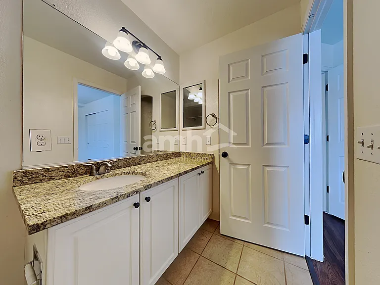 4555 Gibraltar St — Photo 10