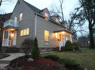 2423 Eaton Rd, University Heights, OH 44118