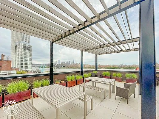 Rented by MySpaceNYC | media 33