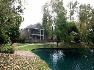 865 W Harbor Isle Cres, Memphis, TN 38103
