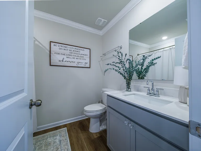 3160 N Hills Dr — Photo 34