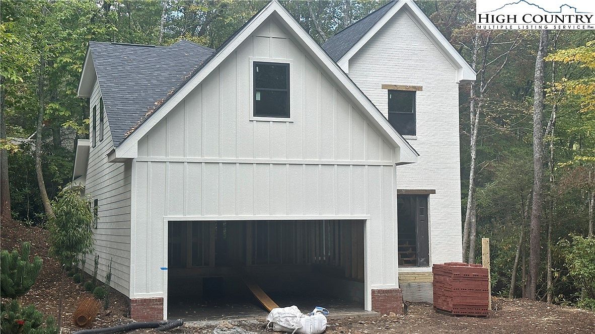 TBD Country Club Lane