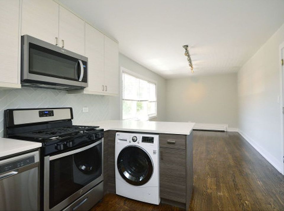 1st image of 5960 N Winthrop Ave #4