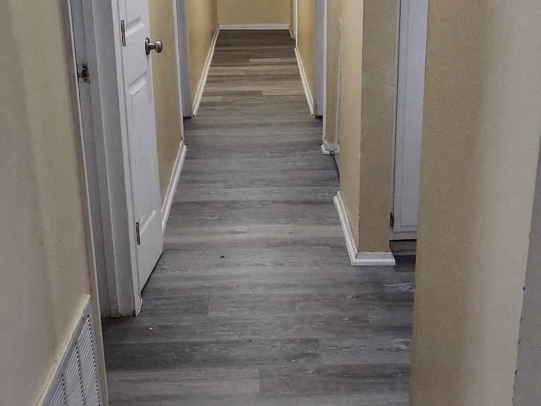 1008 Northcliff Dr — Photo 3