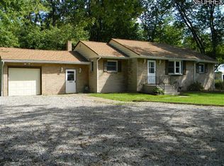 7571 Stearns Rd, Olmsted Township, OH 44138