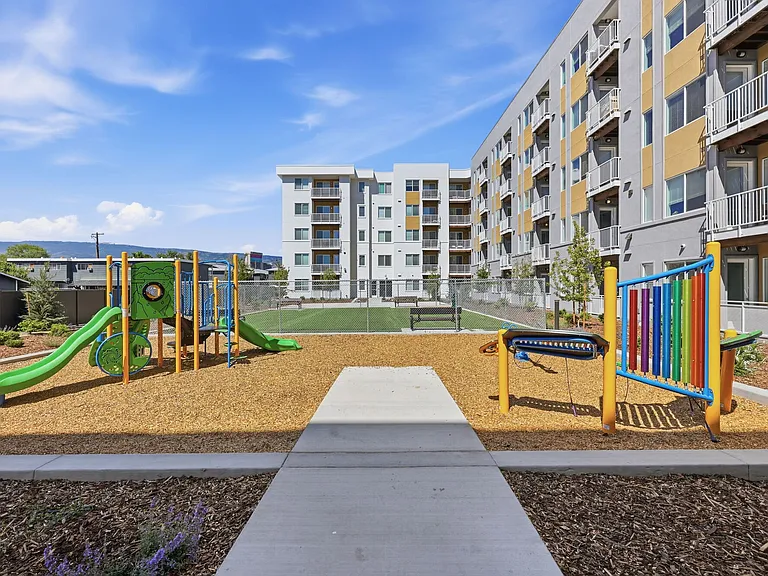 Pinyon Apartments — Photo 14