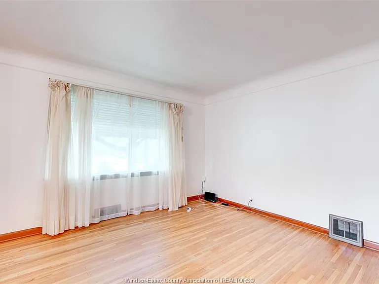 3256 Dominion Blvd — Photo 8