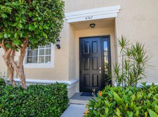 4747 NW 57th Pl, Coconut Creek, FL 33073