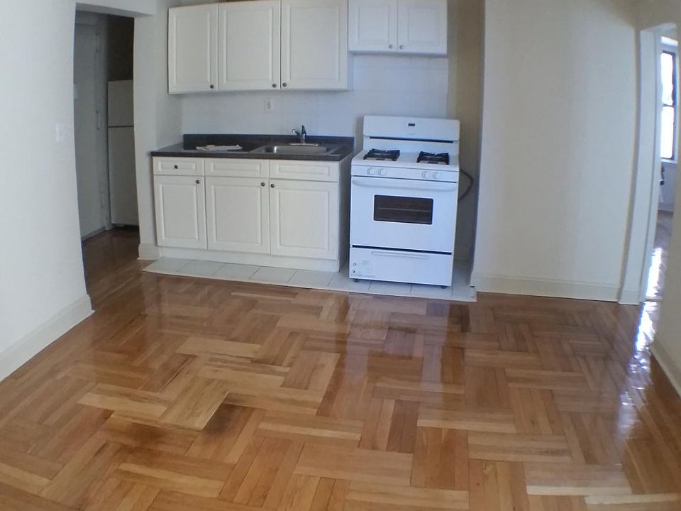 2nd image of 1402 Nelson Ave APT 1D