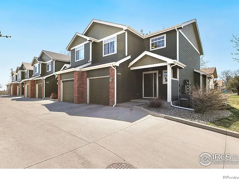 1404 S California Ave — Photo 15
