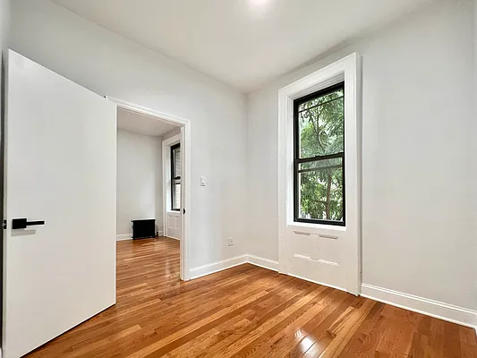 Rented by Compass | media 17