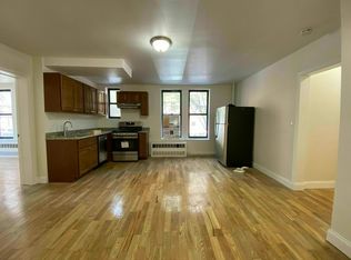 29-08 31st Ave #A5, Astoria, NY 11106