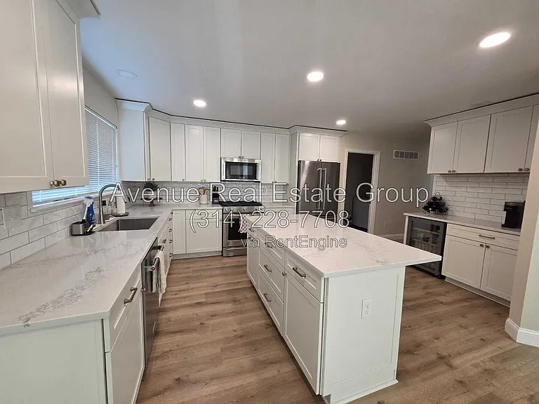 956 Briar Green Ct — Photo 6
