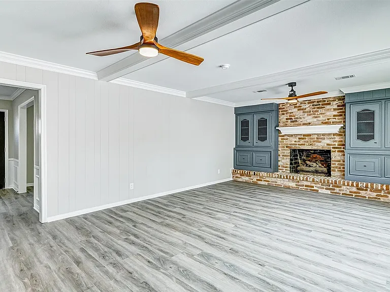 5219 Lookout Mountain Dr — Photo 4