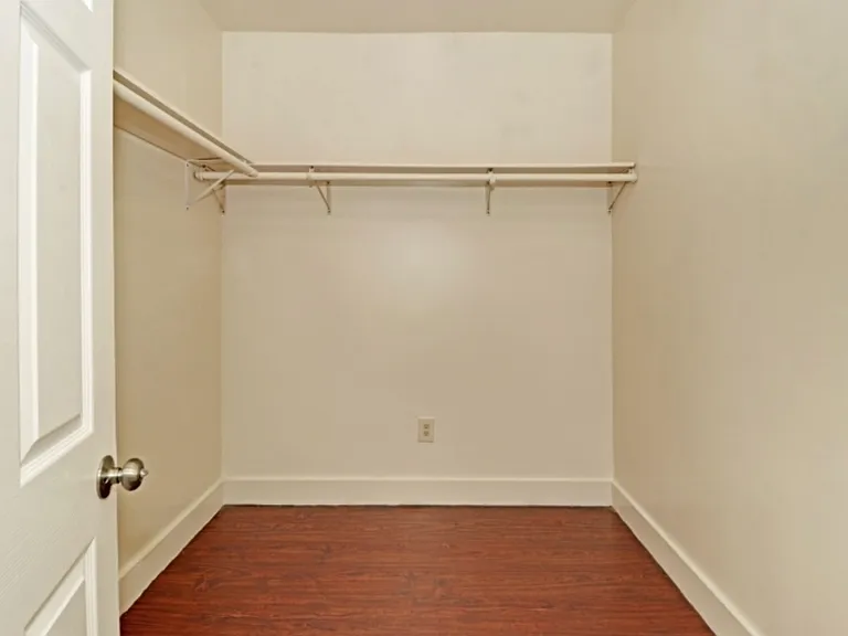 256 S Clinton St #2 — Photo 7