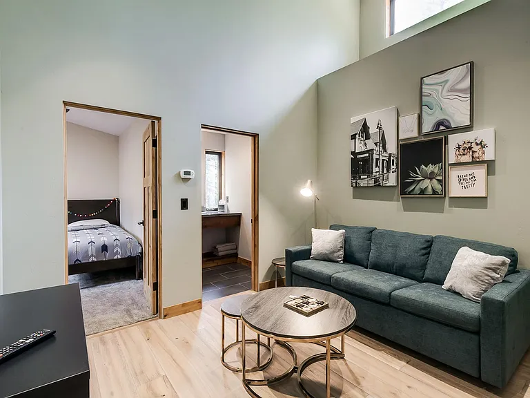 2316 E Forestdale Rd — Photo 33