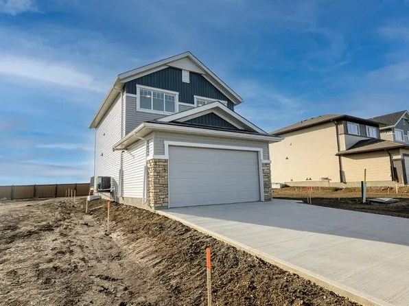 12826 E 87a St, Grande Prairie, AB T8X 0K5