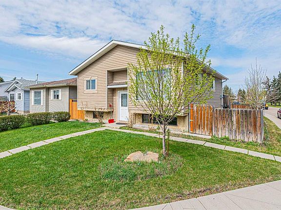 3rd image of 43 Abbercove Rd SE