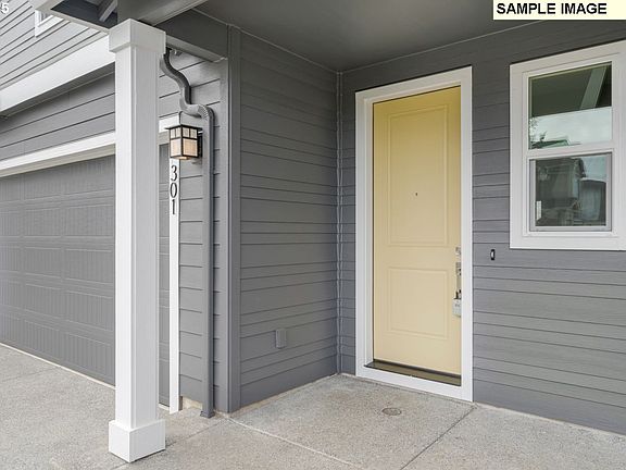 3rd image of 4316 NE 188th St Lot 334
