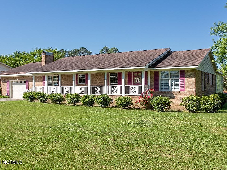 304 General Pettigrew Drive, Plymouth, NC 27962 | Zillow