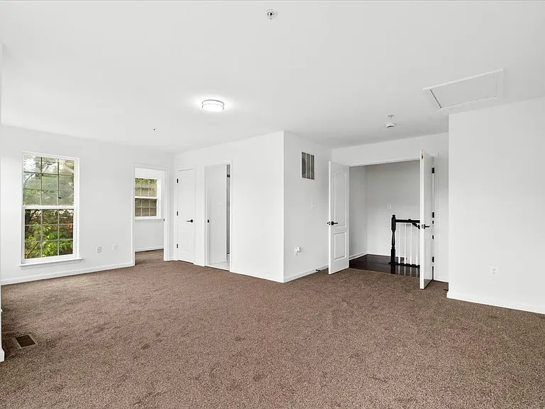 116 Whiskey Creek Cir #1 — Photo 15