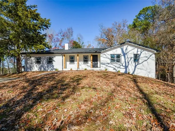 211 Forsyth Lake Rd, Rockmart, GA 30153