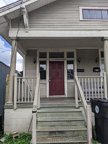 1st image of 2519 Dante St