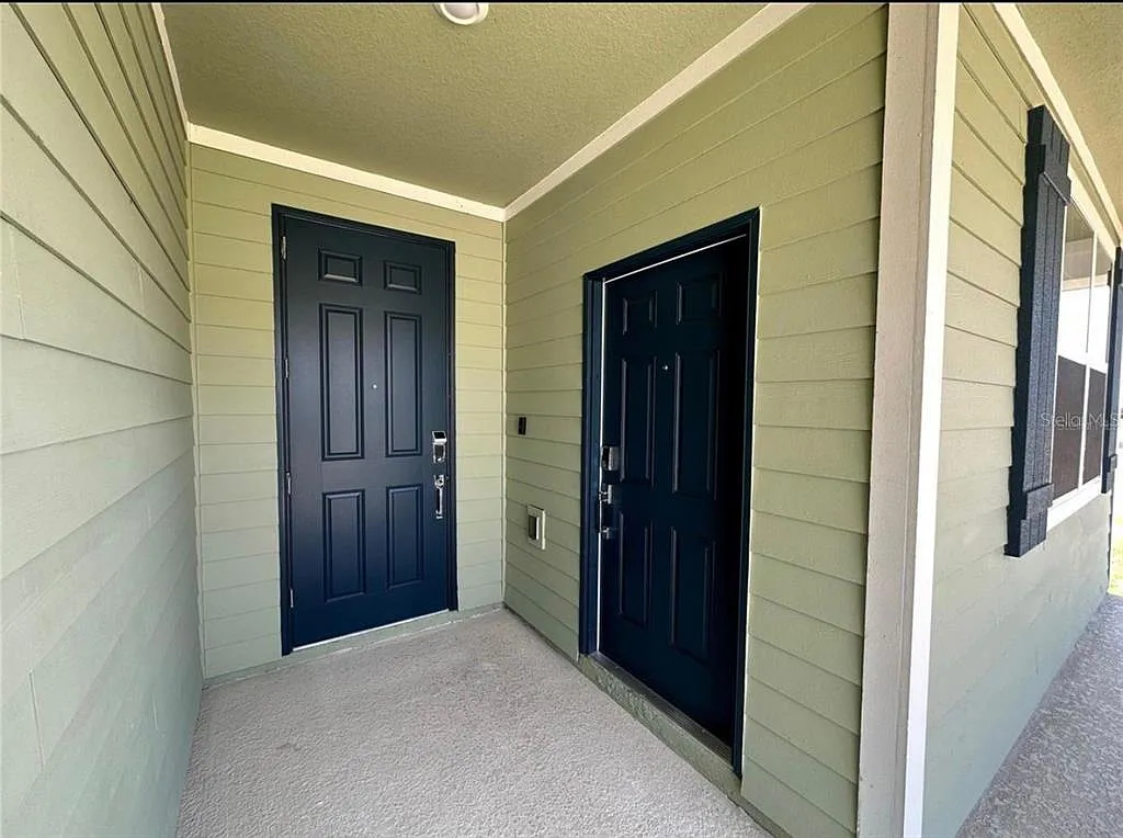 1 bed, 1.0 bath, 700 sqft, $1,400 — Photo 2